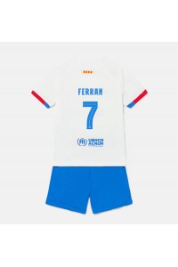 Fotbalové Dres Barcelona Ferran Torres #7 Dětské Venkovní Oblečení 2023-24 Krátký Rukáv (+ trenýrky)